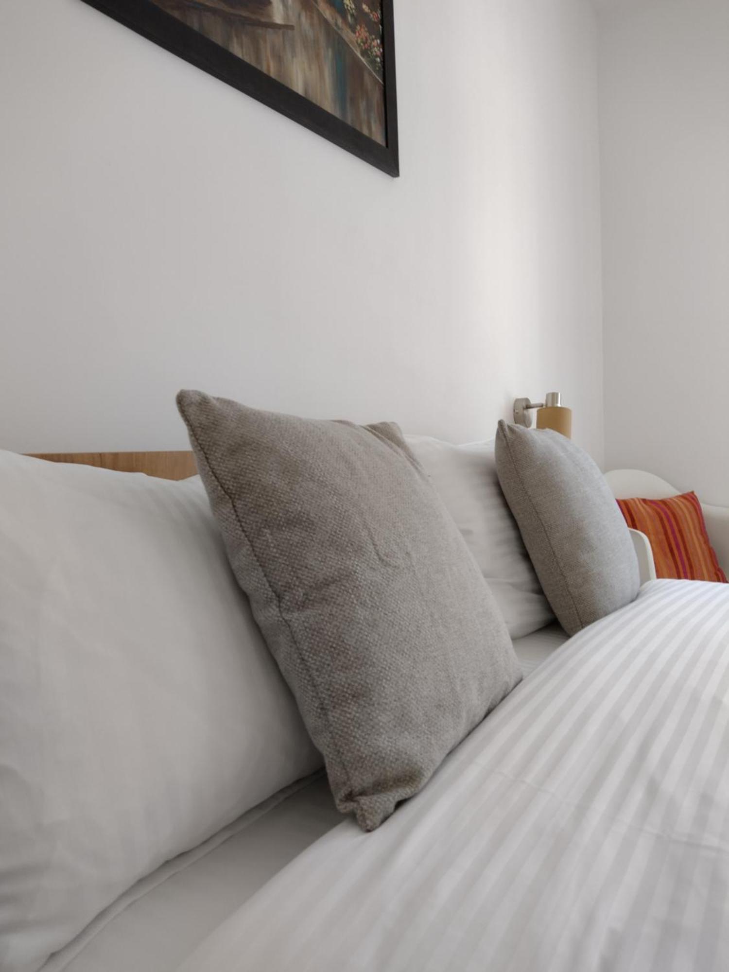 Friends House - Station - Self Check-in Guest house Brasov